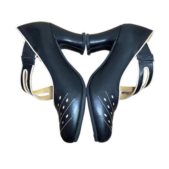 JOHN FLUEVOG Look Out ALLURE Asymmetrical Mary‎ Jane Shoes Women Size 8 - Picture 3 of 11